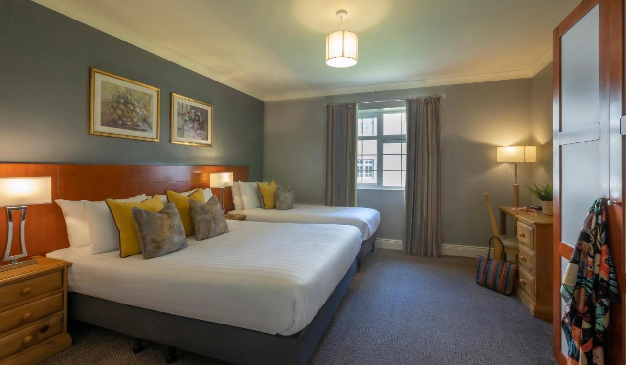 2-Bedroom Apartment
