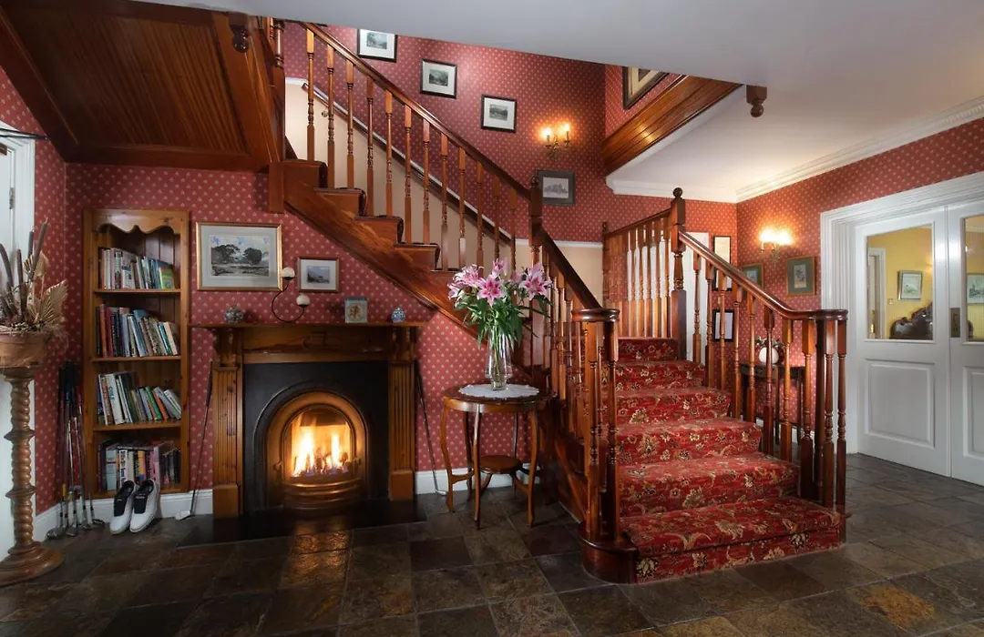 Killarney Lodge-1