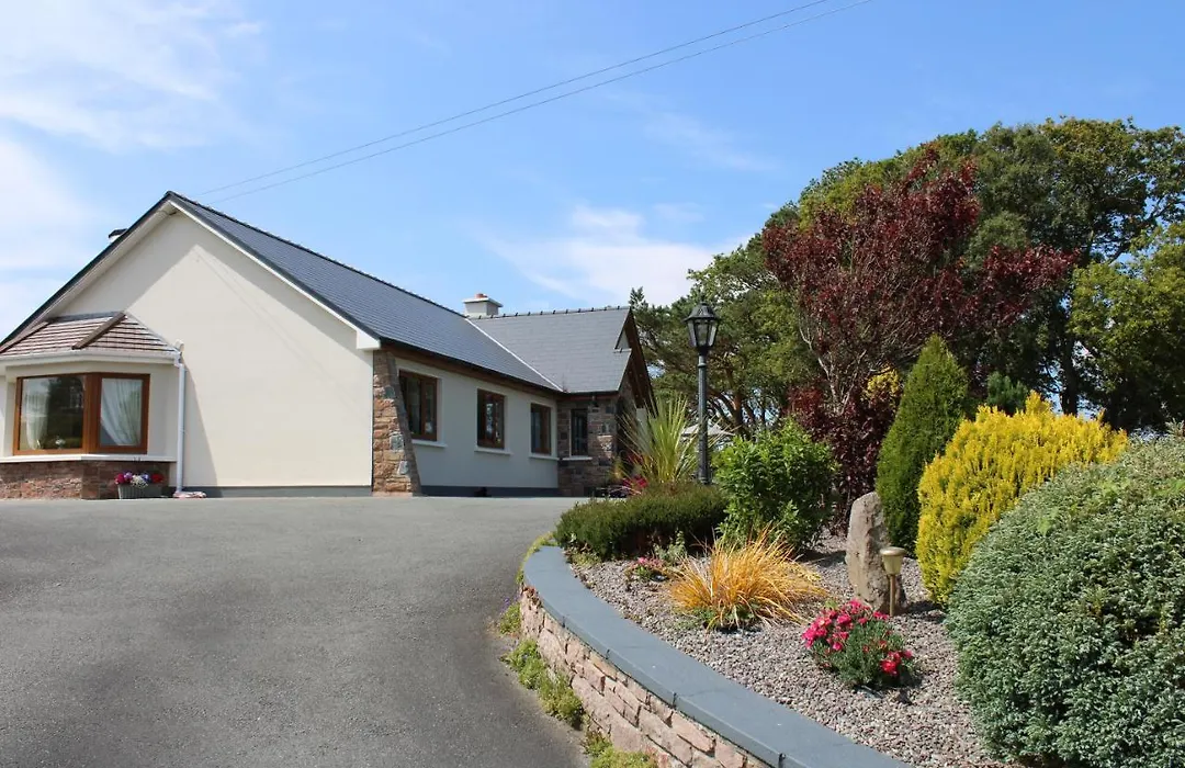 Farmstead Lodge B&B-1
