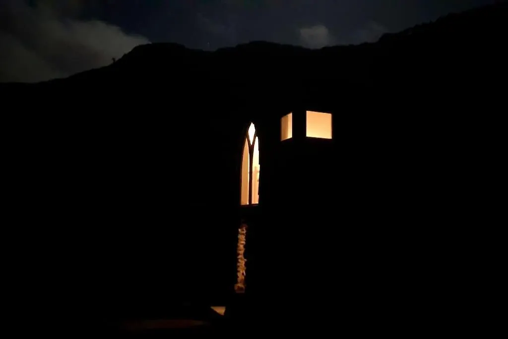 Secluded Cottage Nestled In The Beara Peninsula-1
