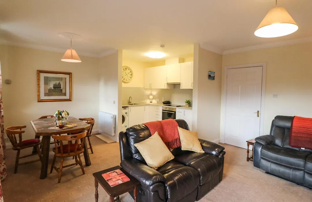 8 Scrahan Place-1