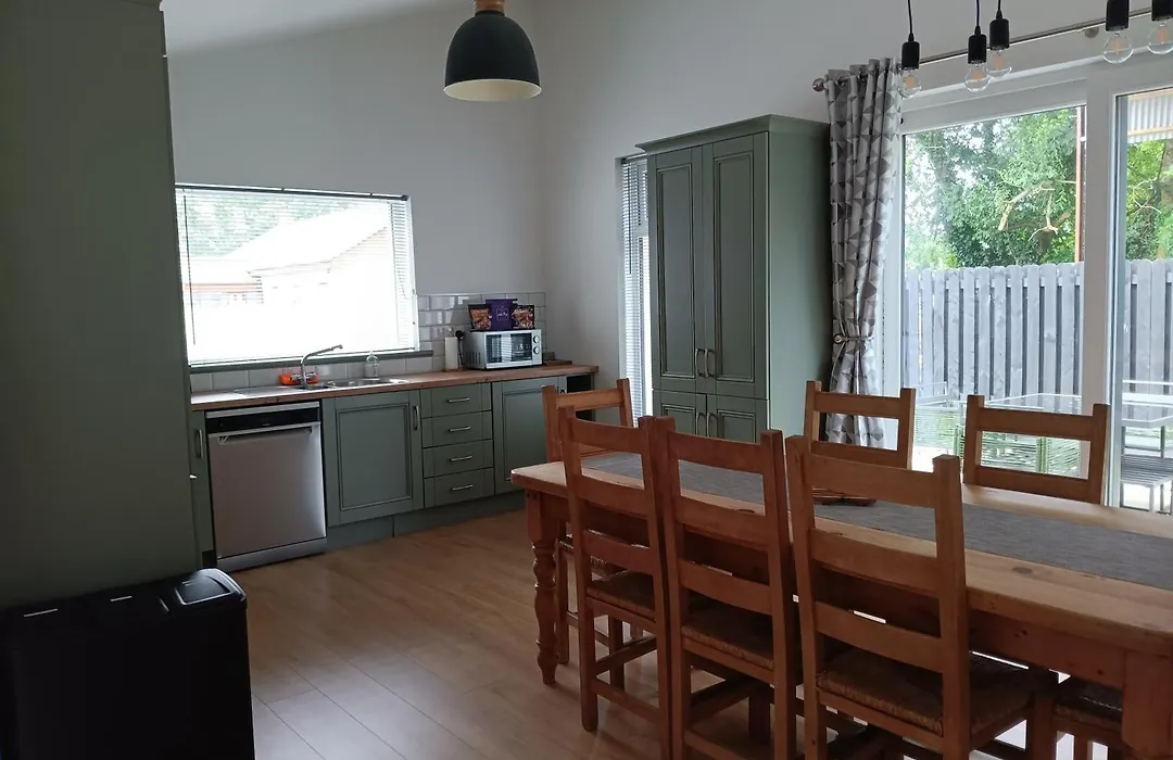 Rose Cottage-1