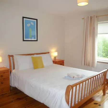 Madams Hill House Killarney By Trident Holiday Homes-3
