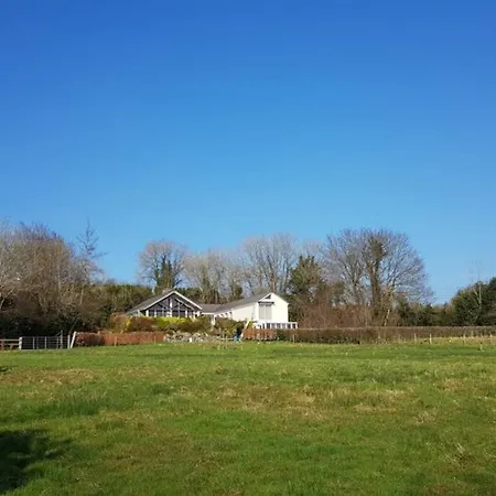Woodford Guest House In Old Farm-2