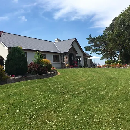 Farmstead Lodge B&B-2
