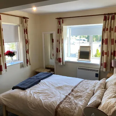 Double Room With En-Suite-2