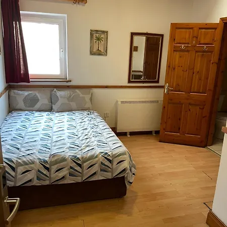Killarney Railway Hostel-2