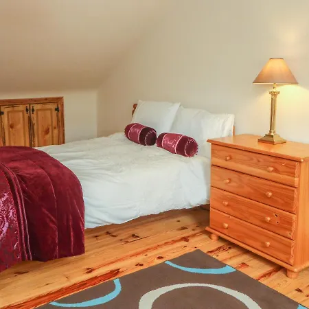 Oak Tree Lodge-3
